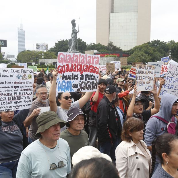 Protestas en Guadalajara por crisis del agua